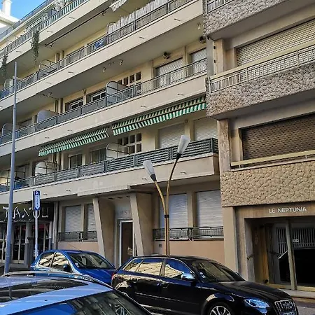 Modern Apartment Near Beaches By Weekome Appartement